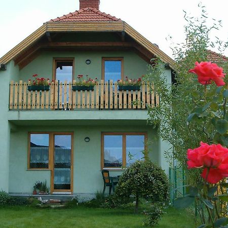 Apartman Nora Ii. Bük Extérieur photo